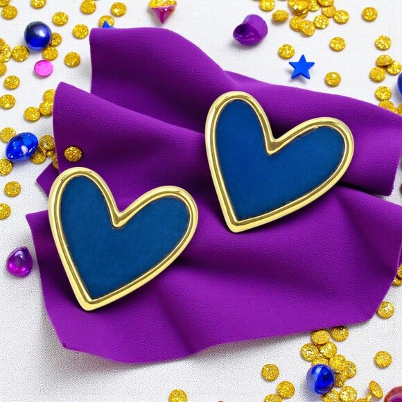 🆕 Royal Blue Enamel Heart Stud Earrings Gold Tone Statement Cute Gift for Girls - Picture 1 of 11